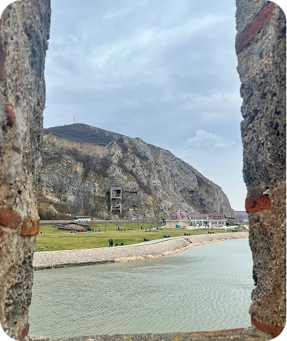 Amira running a focus group