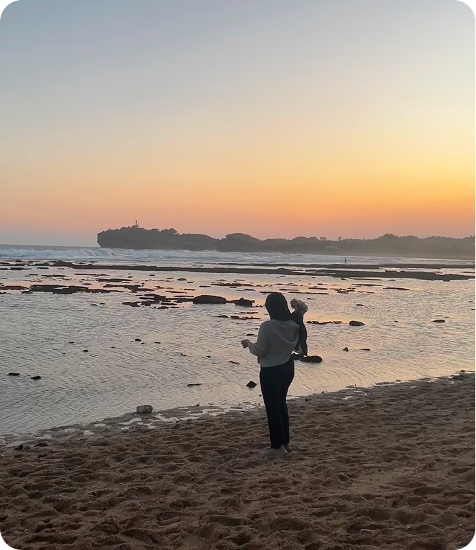 Amira running a focus group