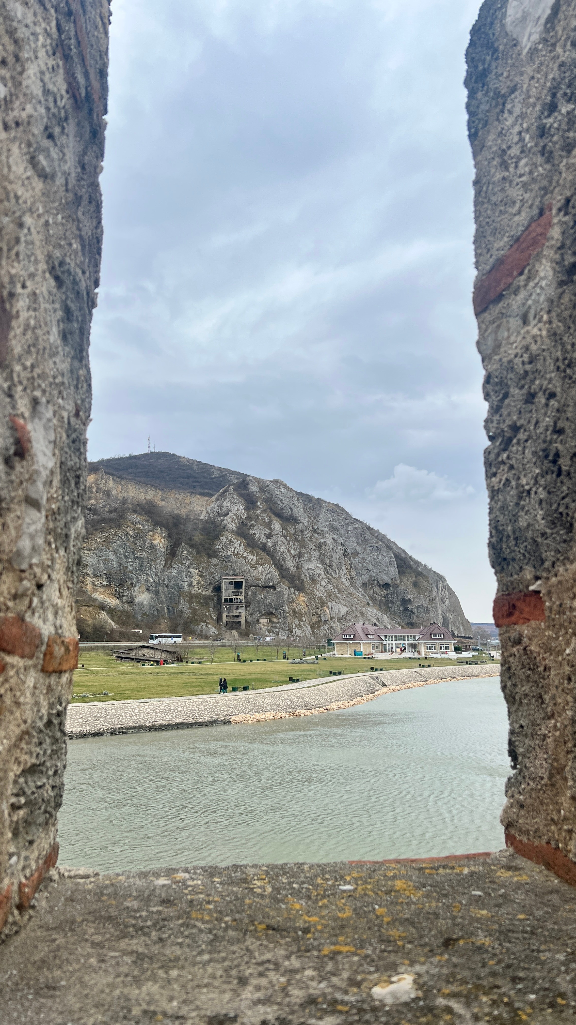 Amira running a focus group