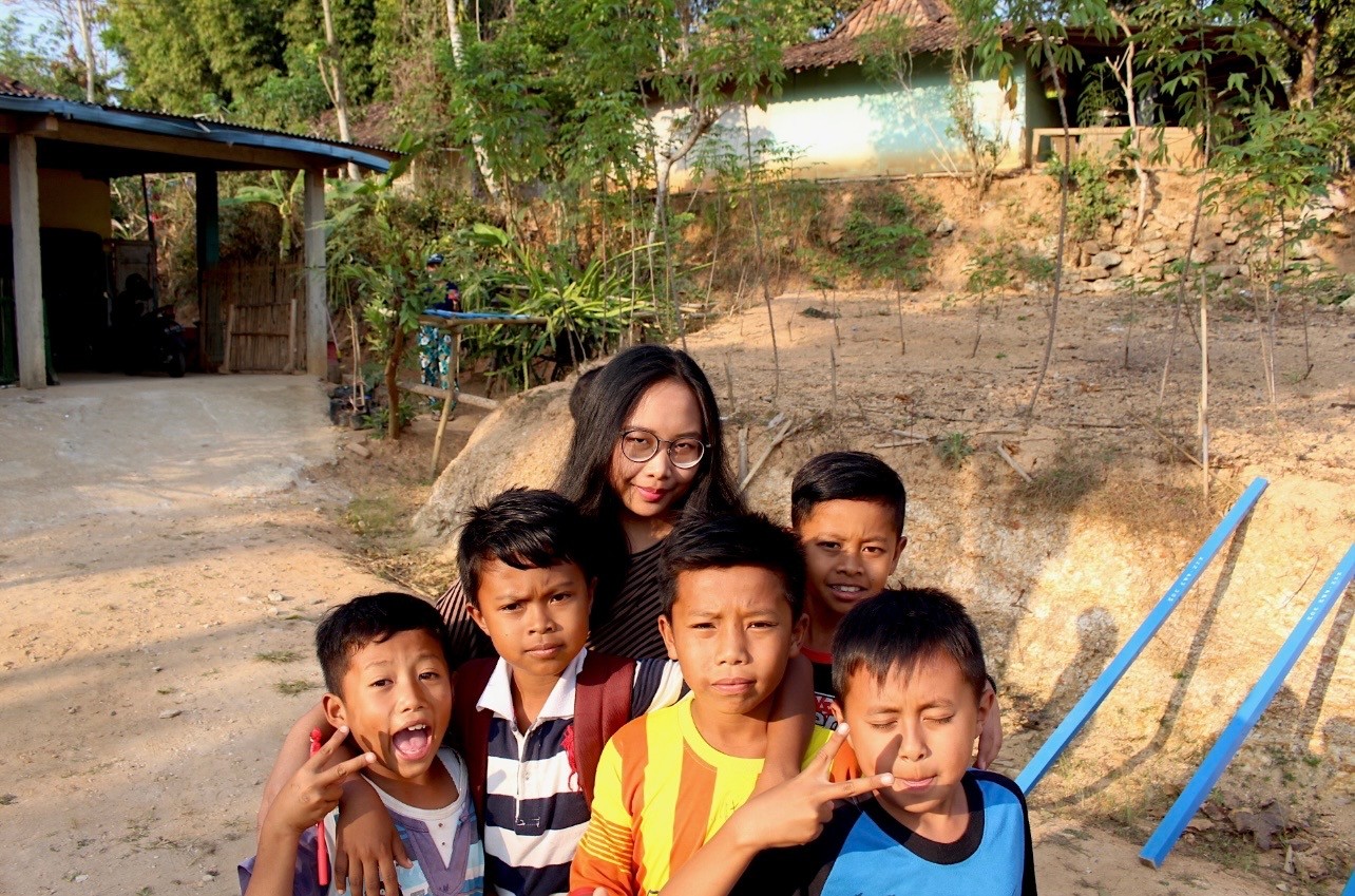 Amira presenting her designs